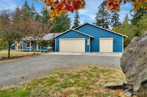 2033 Navy Lane Oak Harbor WA 98277
