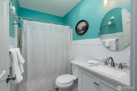2033 Navy Lane Oak Harbor WA 98277