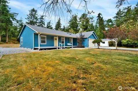 2033 Navy Lane Oak Harbor WA 98277