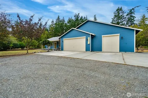 2033 Navy Lane Oak Harbor WA 98277