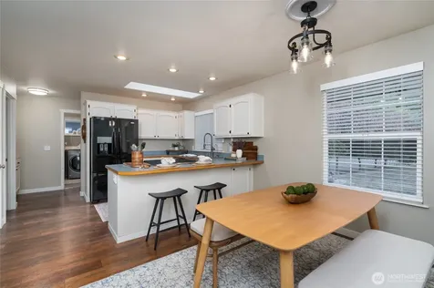 2033 Navy Lane Oak Harbor WA 98277