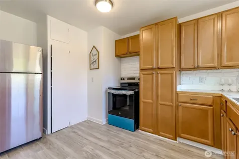 921 E 58th Street Tacoma WA 98404