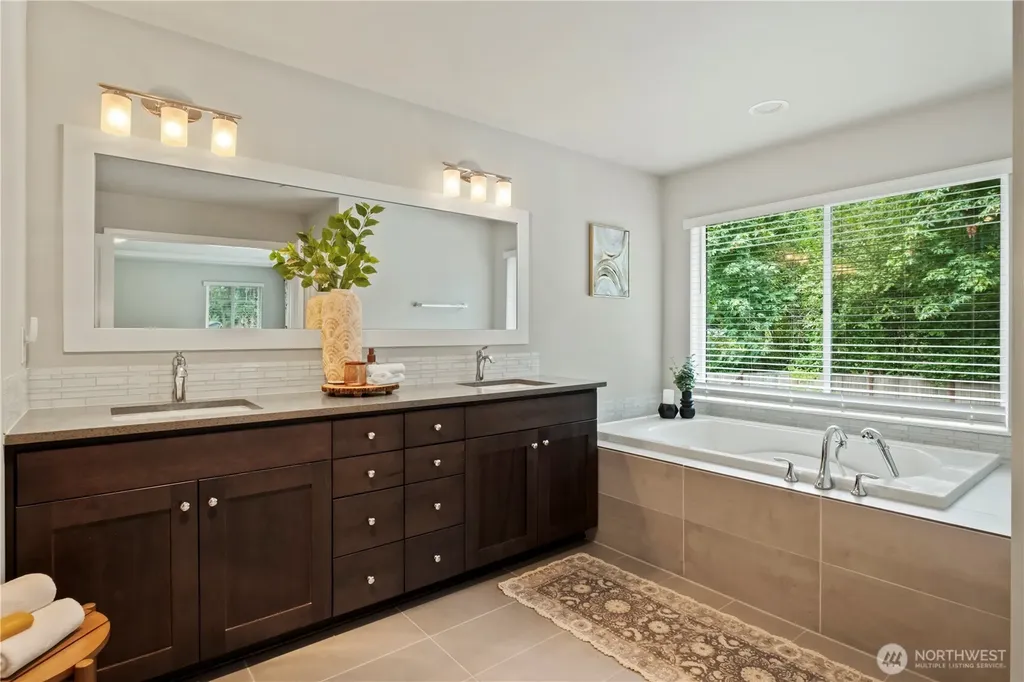 6414 SE 5th Place Renton WA 98059