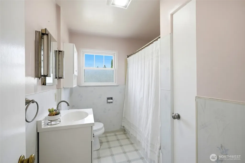 3119 25th Street Everett WA 98201