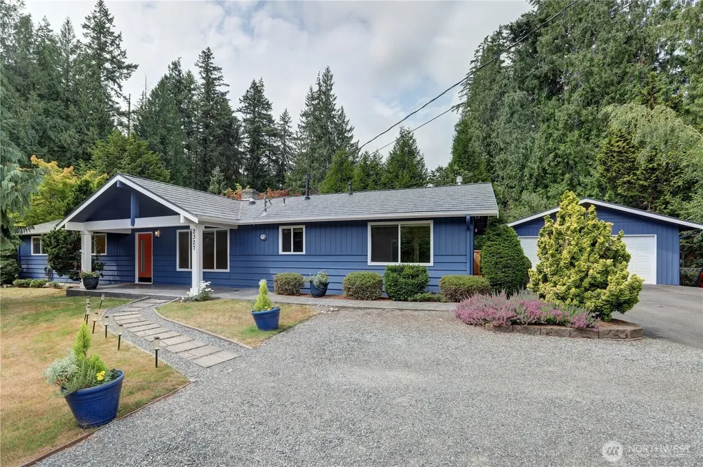 2327 148th Avenue SE Sammamish WA 98075