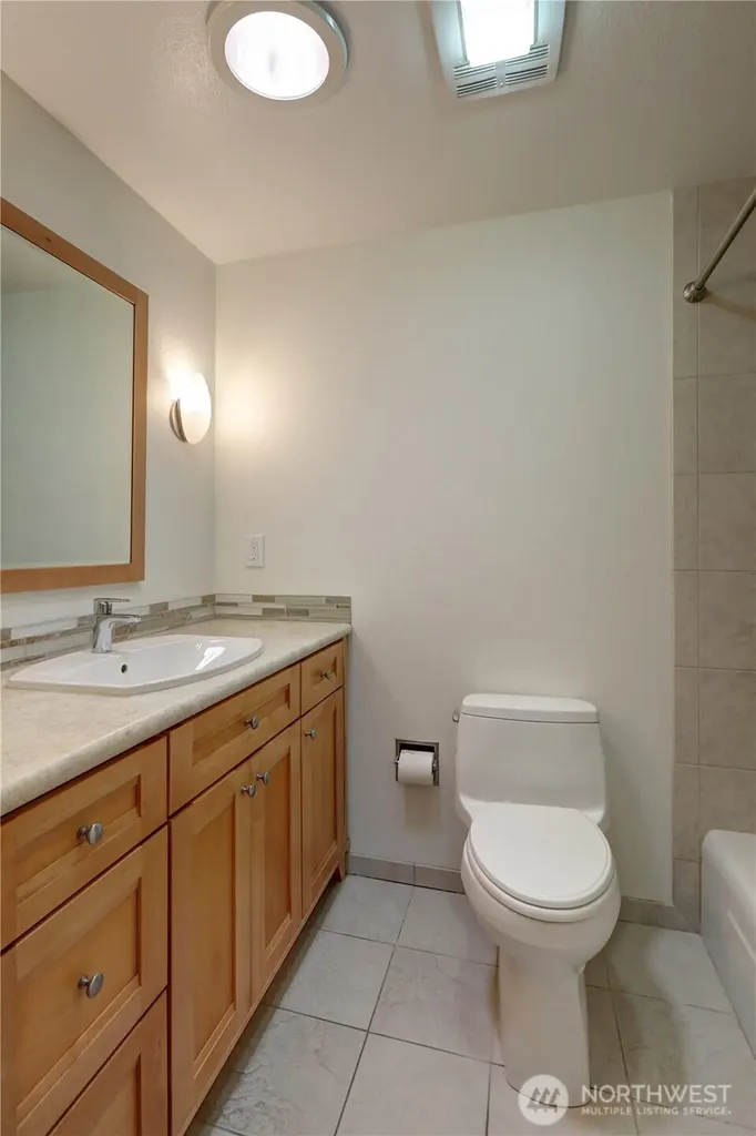 2327 148th Avenue SE Sammamish WA 98075