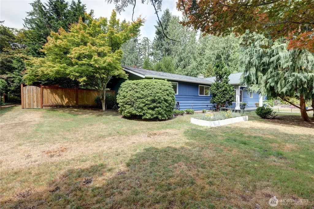 2327 148th Avenue SE Sammamish WA 98075