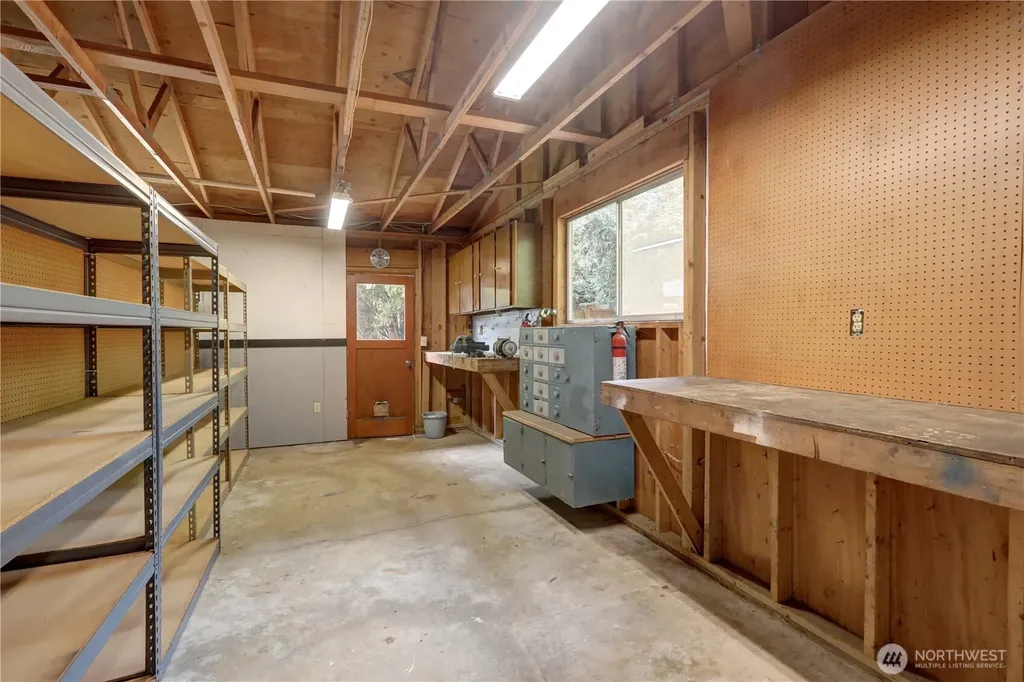 2327 148th Avenue SE Sammamish WA 98075