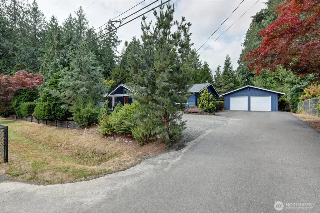 2327 148th Avenue SE Sammamish WA 98075