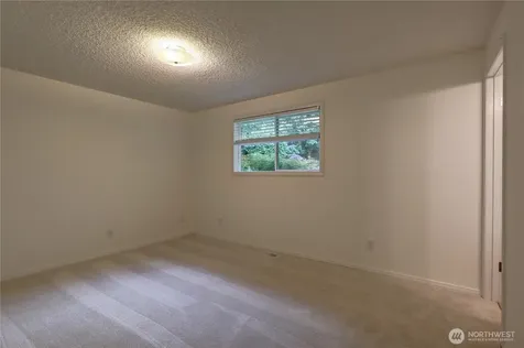 2327 148th Avenue SE Sammamish WA 98075