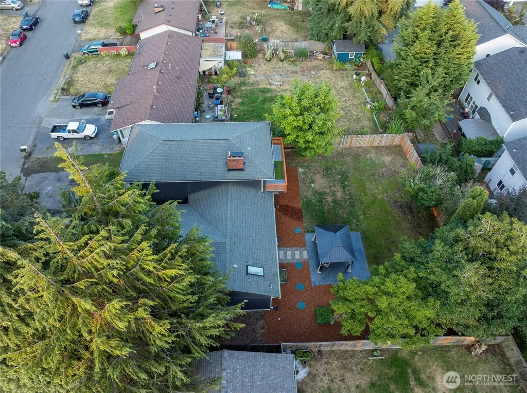 431 S 190th Street Burien WA 98148