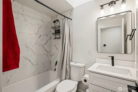 431 S 190th Street Burien WA 98148