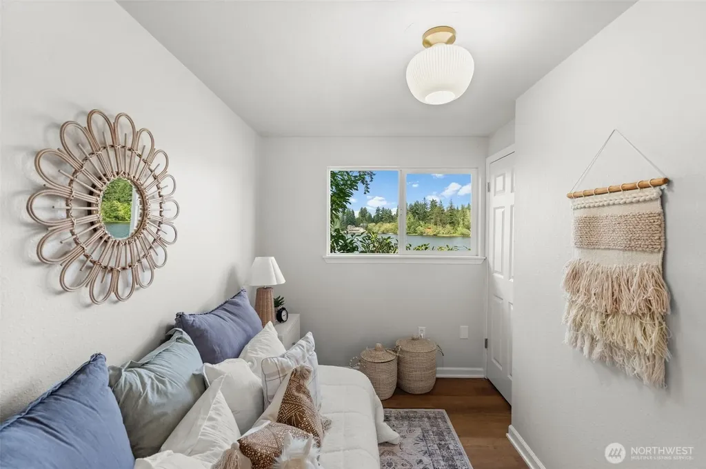 4604 SE Inwood Lane Port Orchard WA 98367