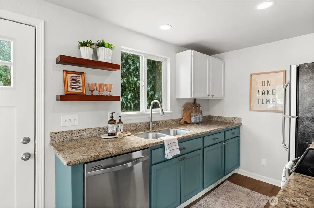 4604 SE Inwood Lane Port Orchard WA 98367