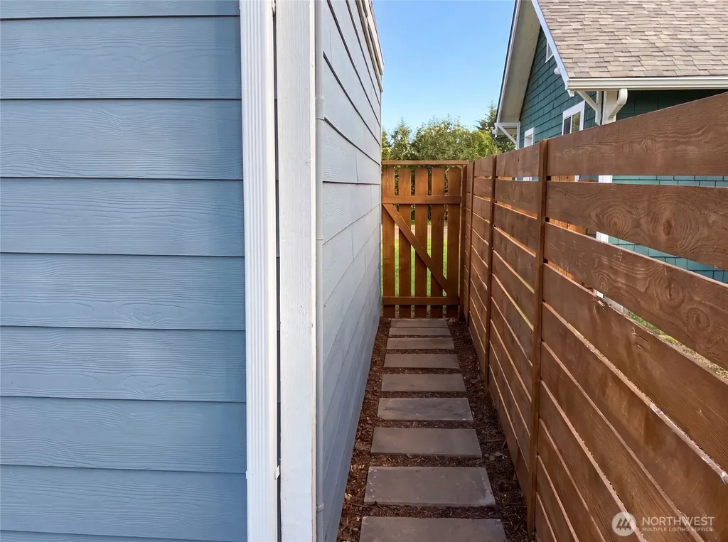 532 7th Street Montesano WA 98563