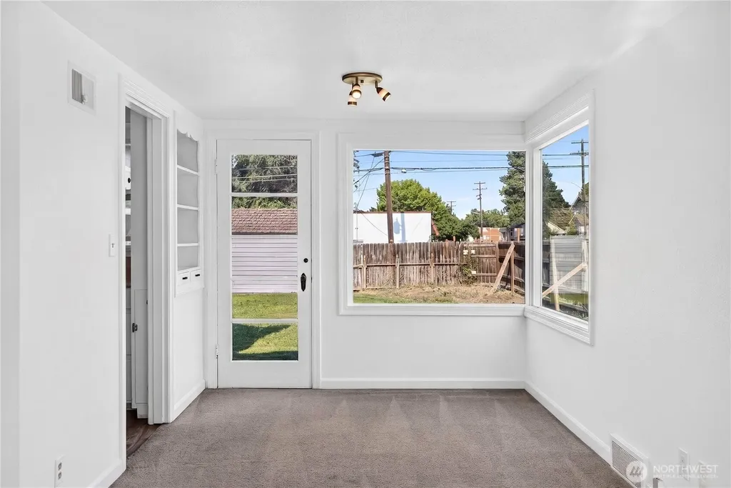 609 N Sampson Street Ellensburg WA 98926