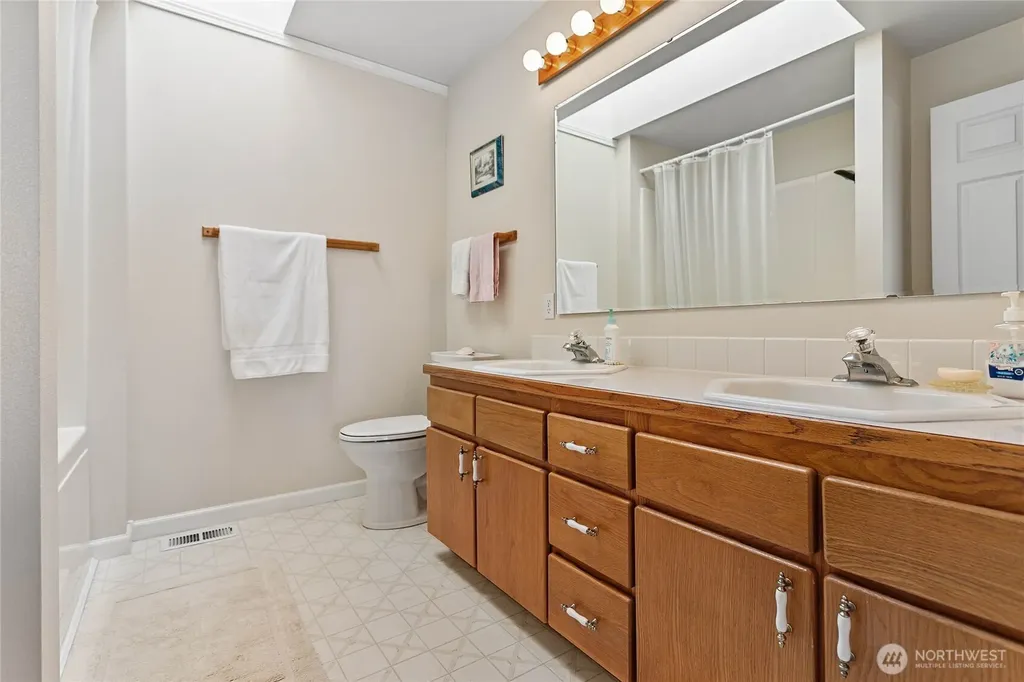 8163 Skeena Way Blaine WA 98230