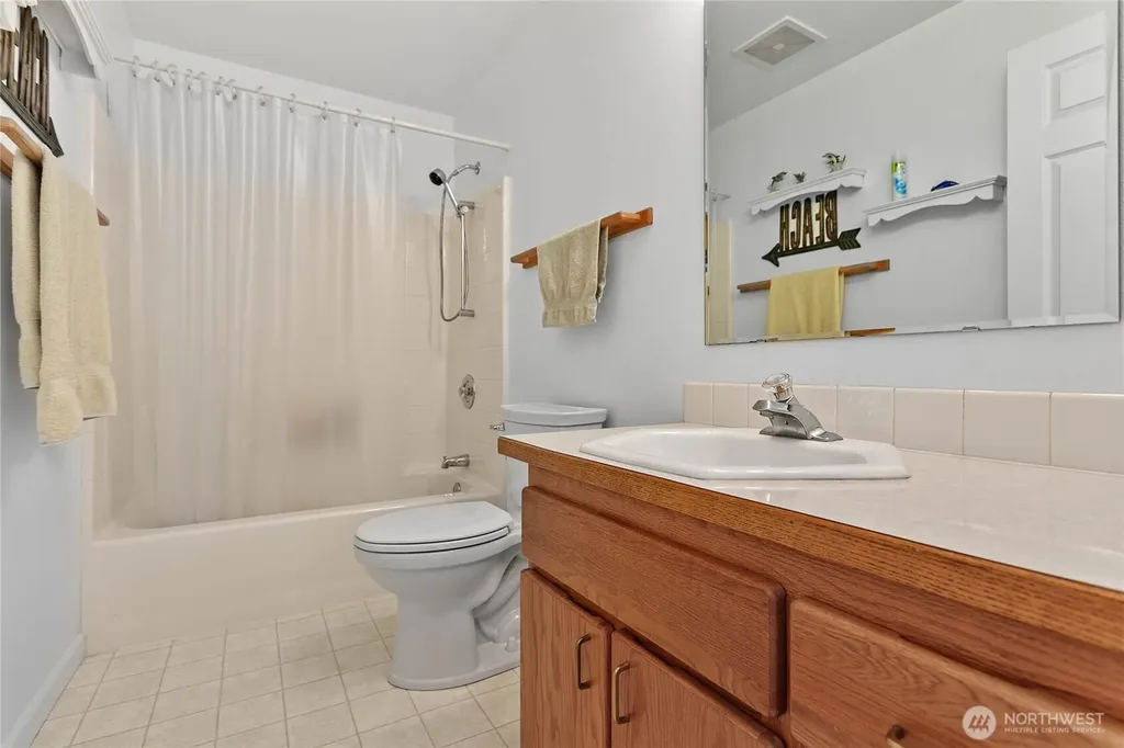 8163 Skeena Way Blaine WA 98230