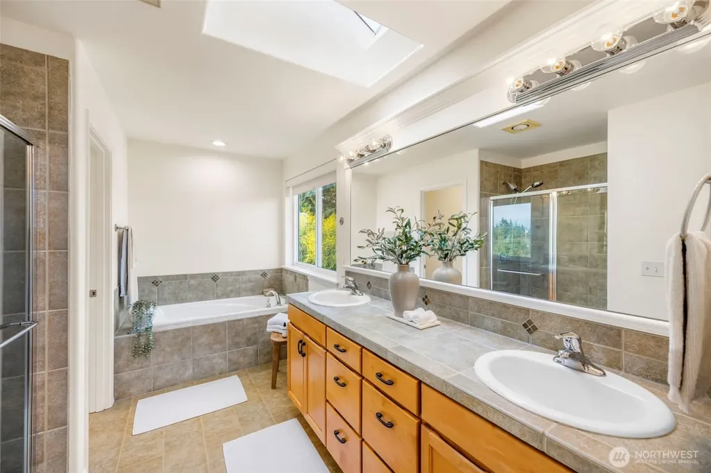 17729 11th Place W Lynnwood WA 98037