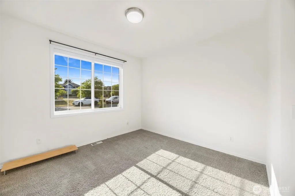 17729 11th Place W Lynnwood WA 98037
