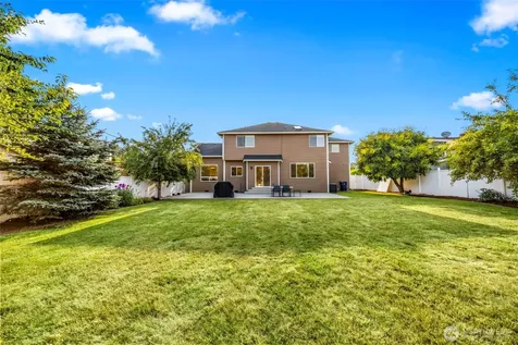 17729 11th Place W Lynnwood WA 98037