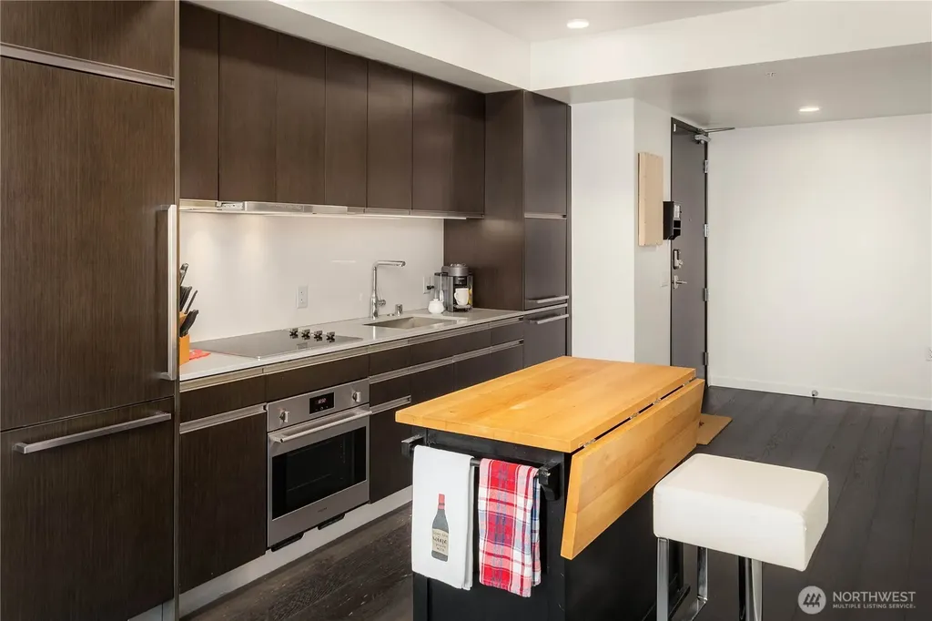 1808 Minor Avenue Seattle WA 98101