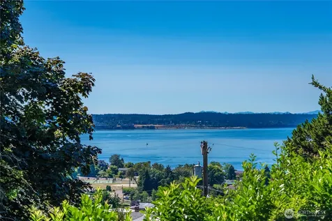 5027 Varco Road NE Tacoma WA 98422