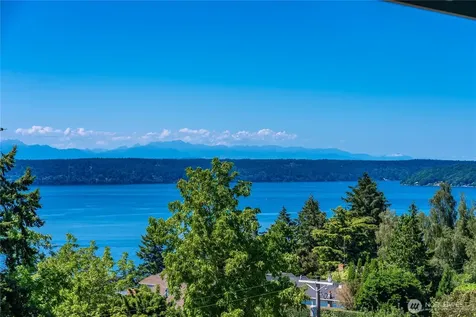 5027 Varco Road NE Tacoma WA 98422