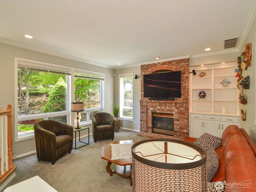 1919 243rd Place SE Bothell WA 98021