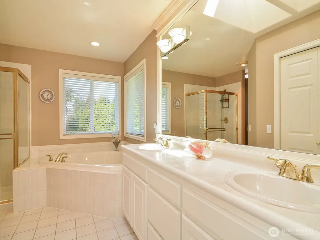 1919 243rd Place SE Bothell WA 98021