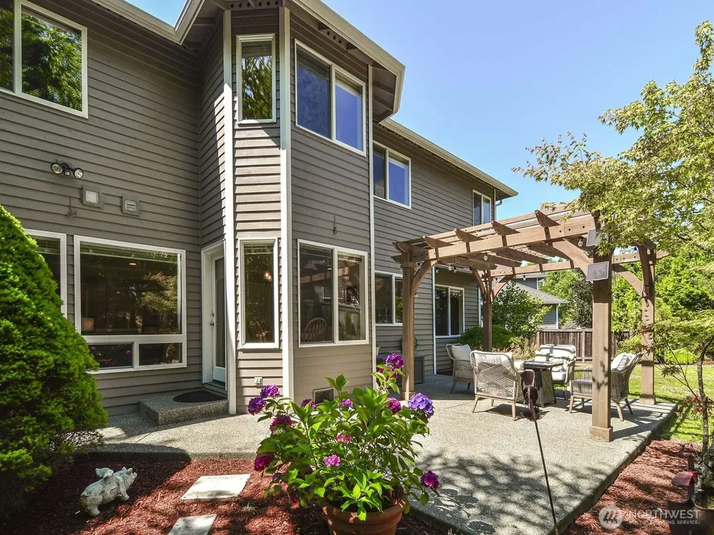 1919 243rd Place SE Bothell WA 98021
