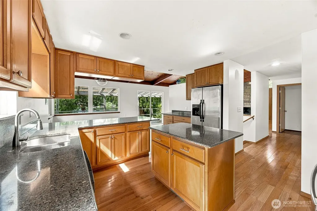 21204 SE 265th Street Maple Valley WA 98038