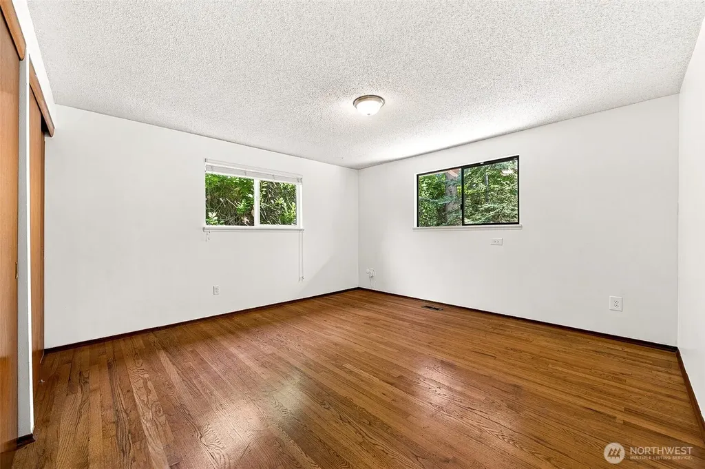 21204 SE 265th Street Maple Valley WA 98038