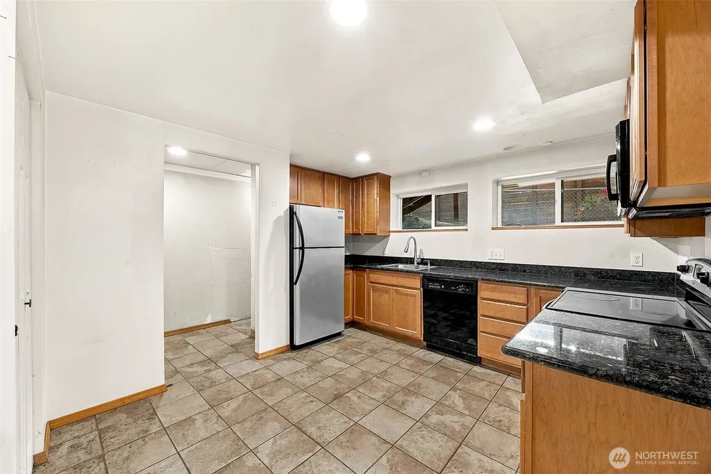 21204 SE 265th Street Maple Valley WA 98038