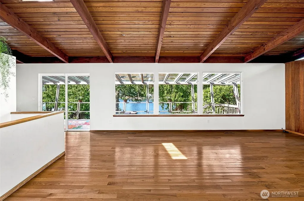 21204 SE 265th Street Maple Valley WA 98038