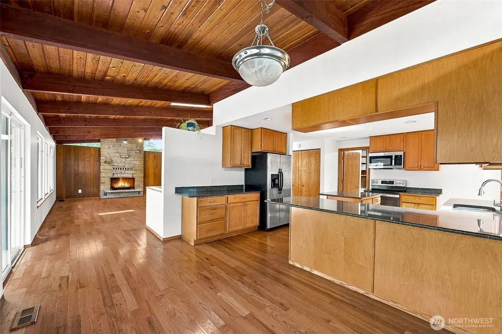 21204 SE 265th Street Maple Valley WA 98038
