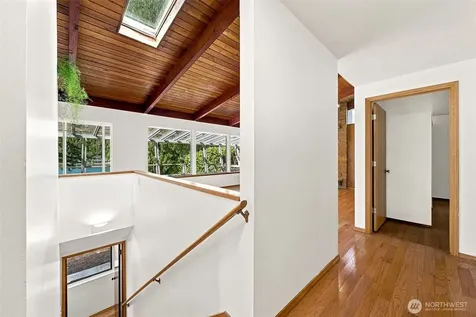 21204 SE 265th Street Maple Valley WA 98038