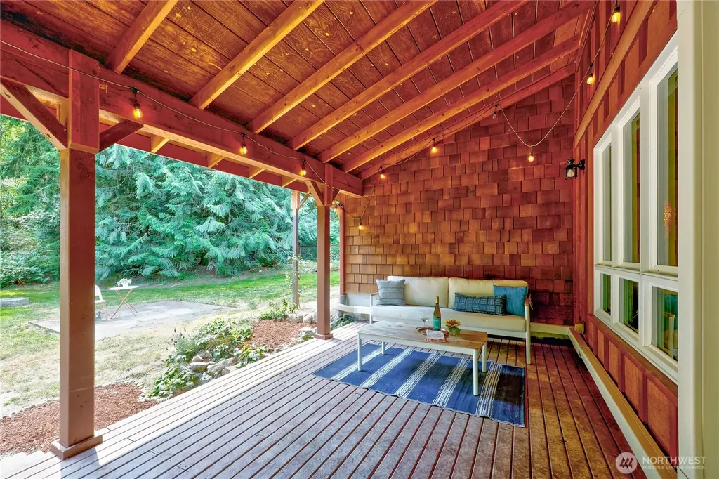 30978 Old Hansville Road NE Kingston WA 98346