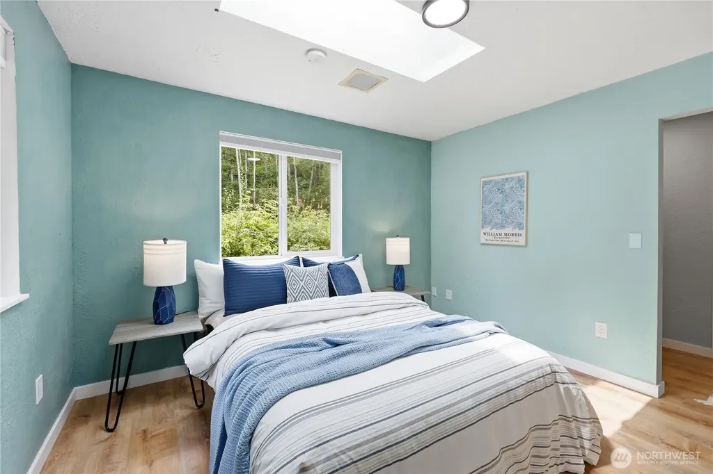 30978 Old Hansville Road NE Kingston WA 98346