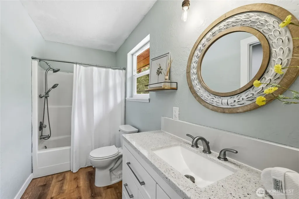 30978 Old Hansville Road NE Kingston WA 98346