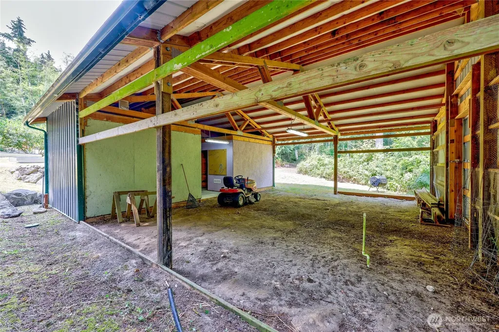 30978 Old Hansville Road NE Kingston WA 98346