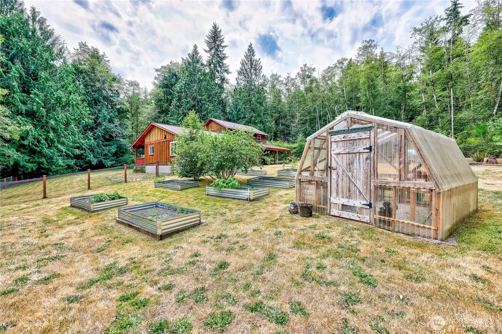 30978 Old Hansville Road NE Kingston WA 98346