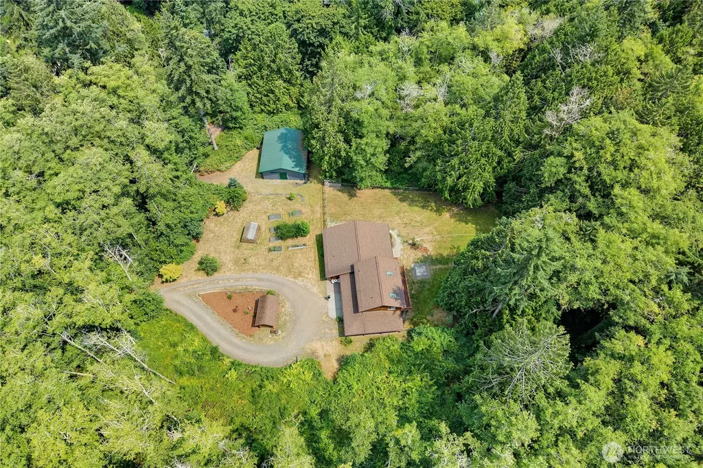 30978 Old Hansville Road NE Kingston WA 98346
