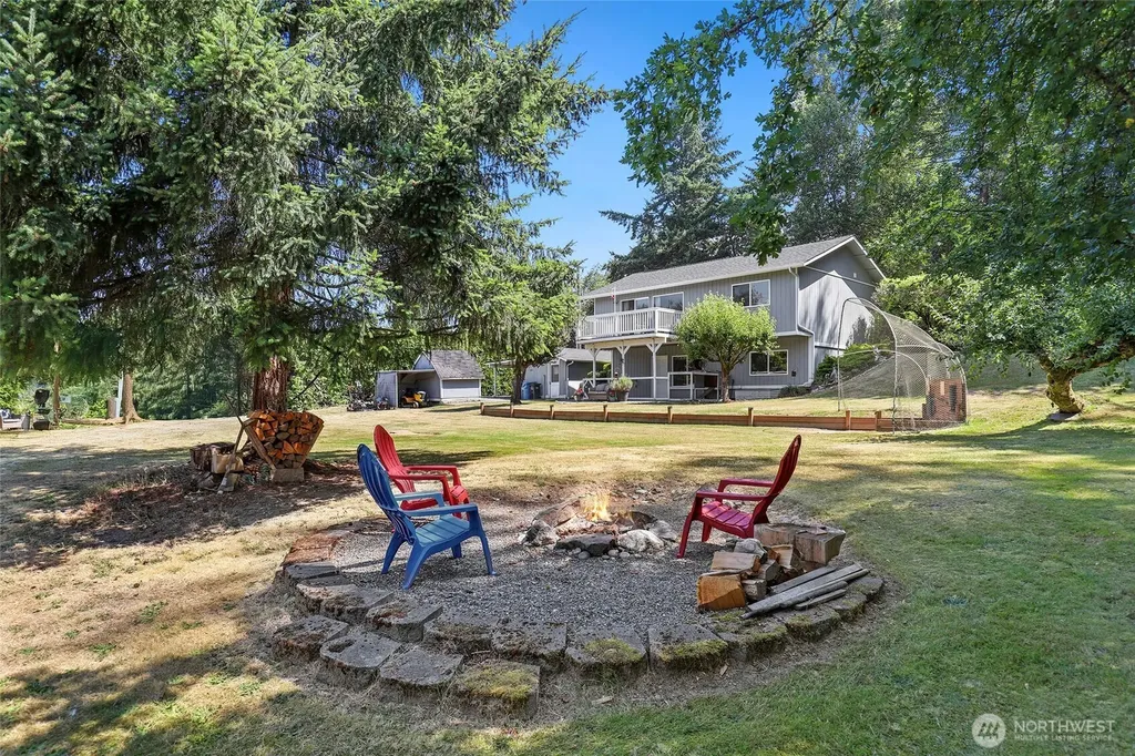 511 13th Avenue Milton WA 98354