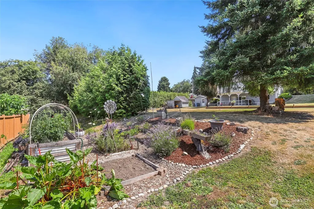511 13th Avenue Milton WA 98354