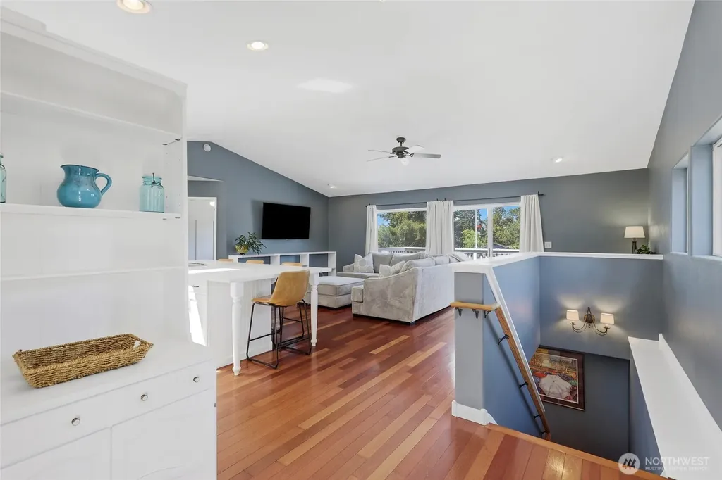511 13th Avenue Milton WA 98354