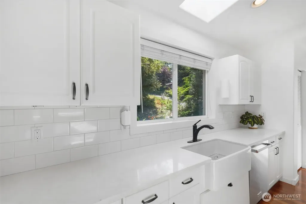 511 13th Avenue Milton WA 98354
