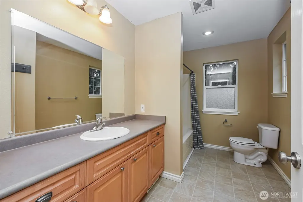 38 Rose Ridge Loop Bellingham WA 98229
