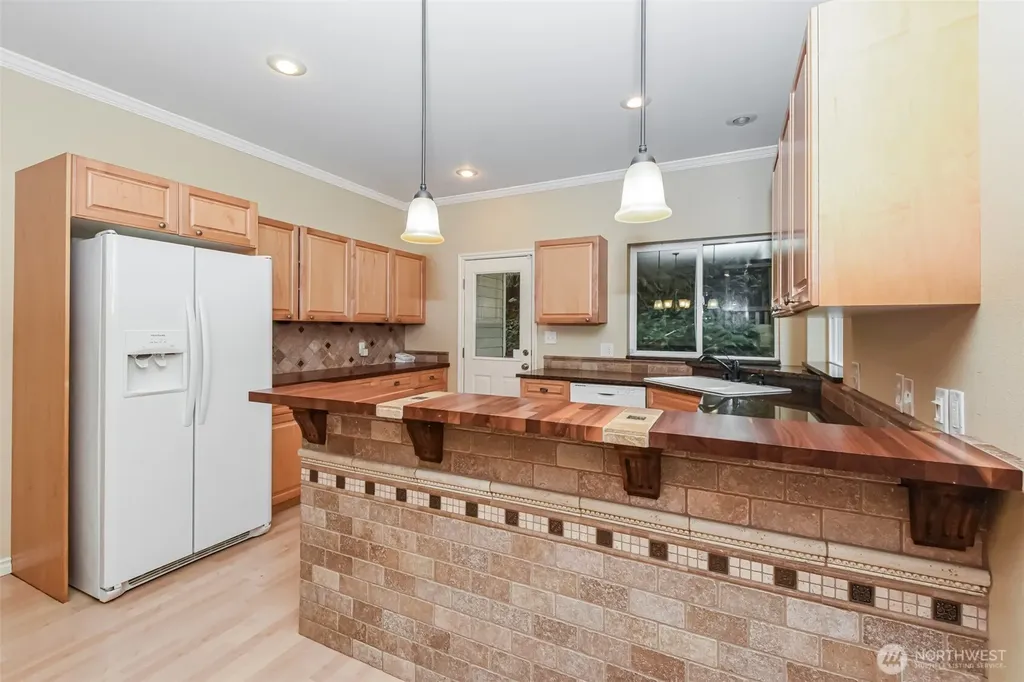 38 Rose Ridge Loop Bellingham WA 98229