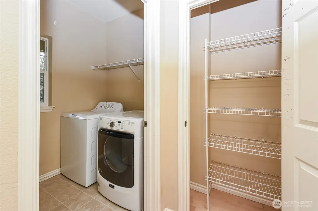 38 Rose Ridge Loop Bellingham WA 98229